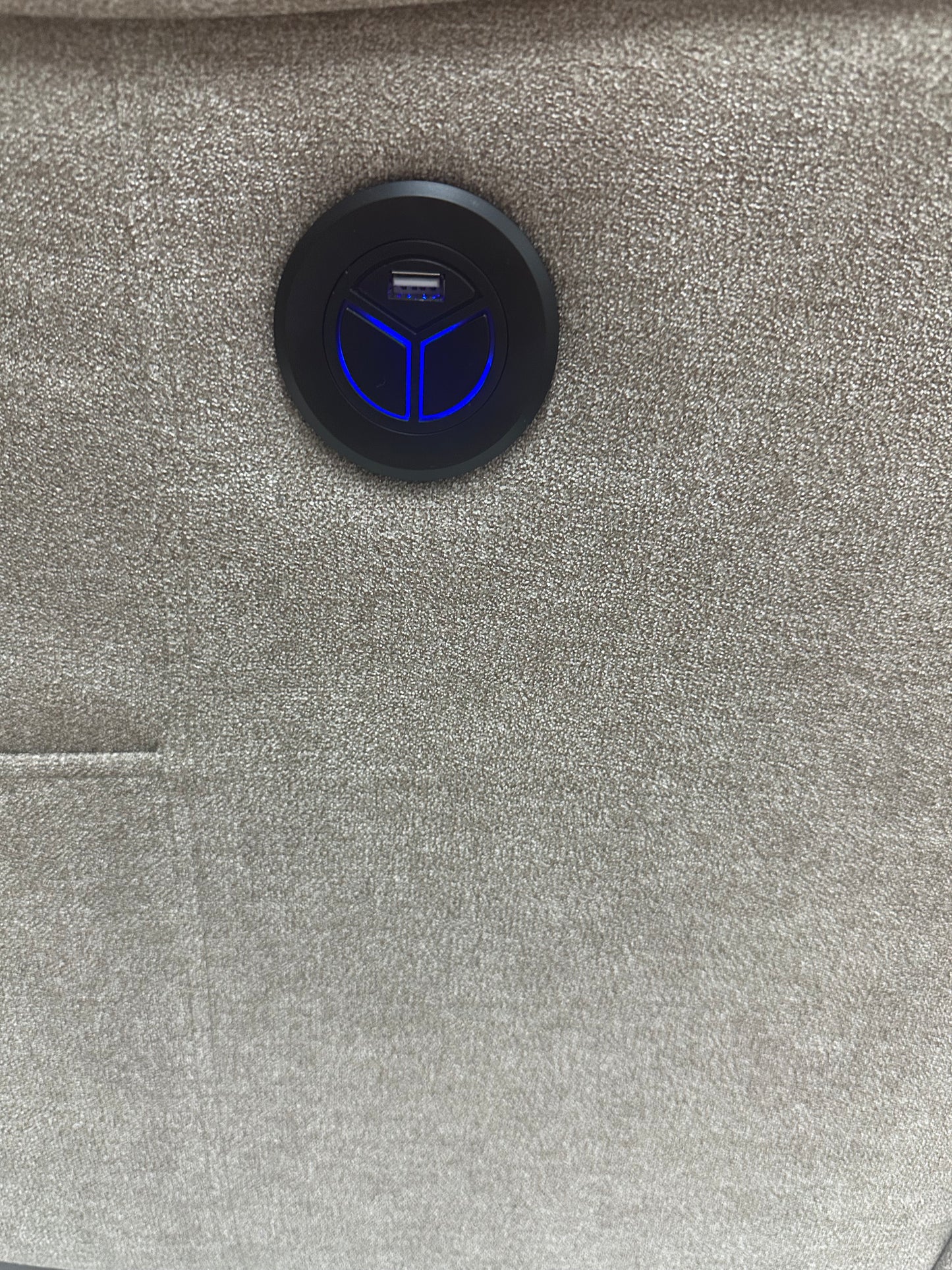 Petite Fabric lift chair